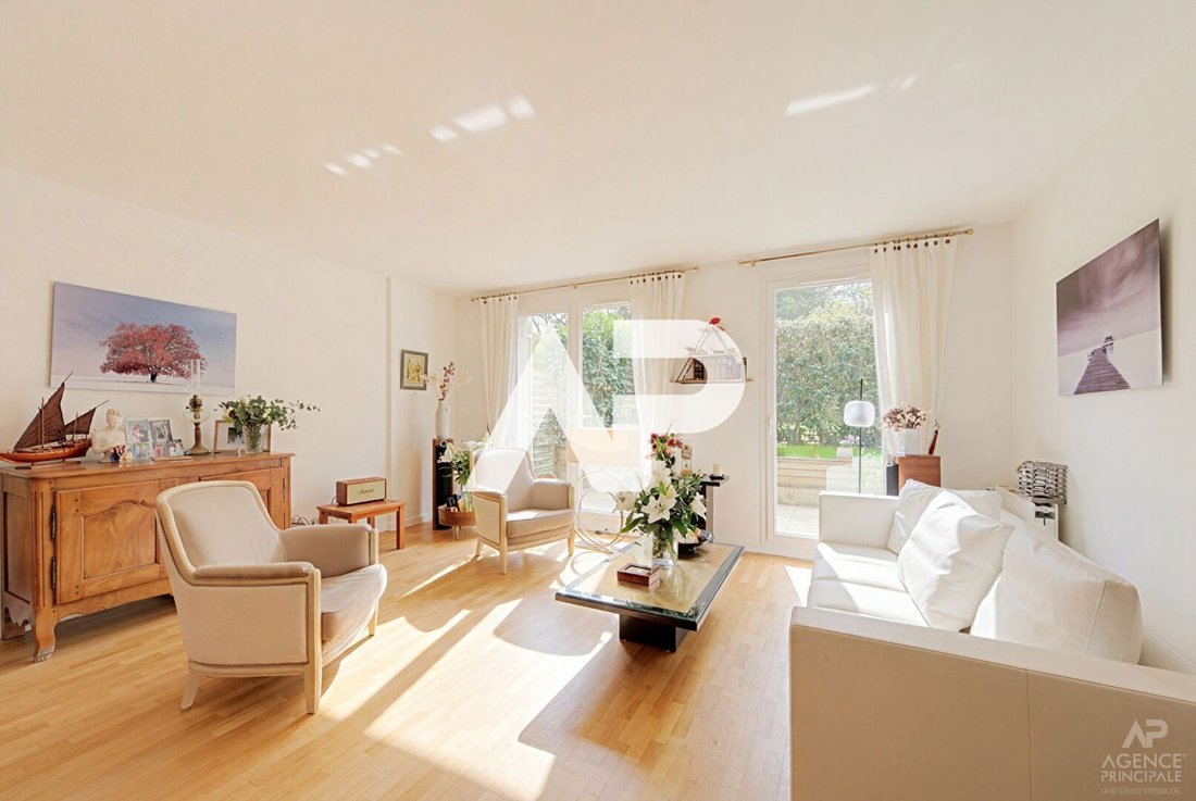 Apartment in Buzenval, Rueil-Malmaison, France 1 - 17782220