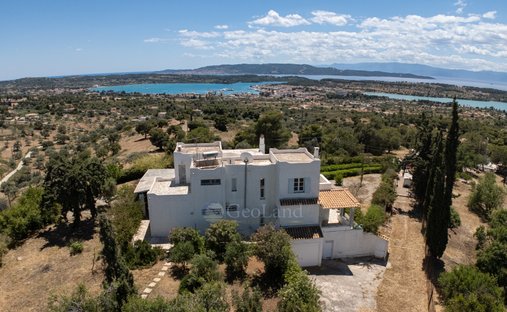 Casa a Koinotita Kranidiou, Kranidi, Grecia 1