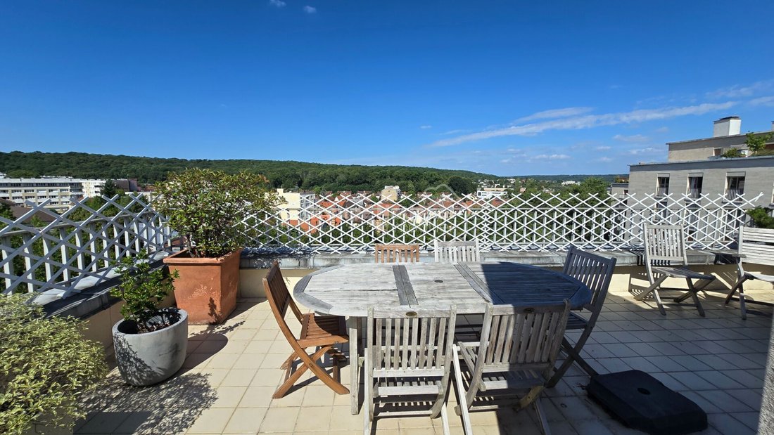 Apartment in Domaine National du Château, Versailles, France 2 - 16074250