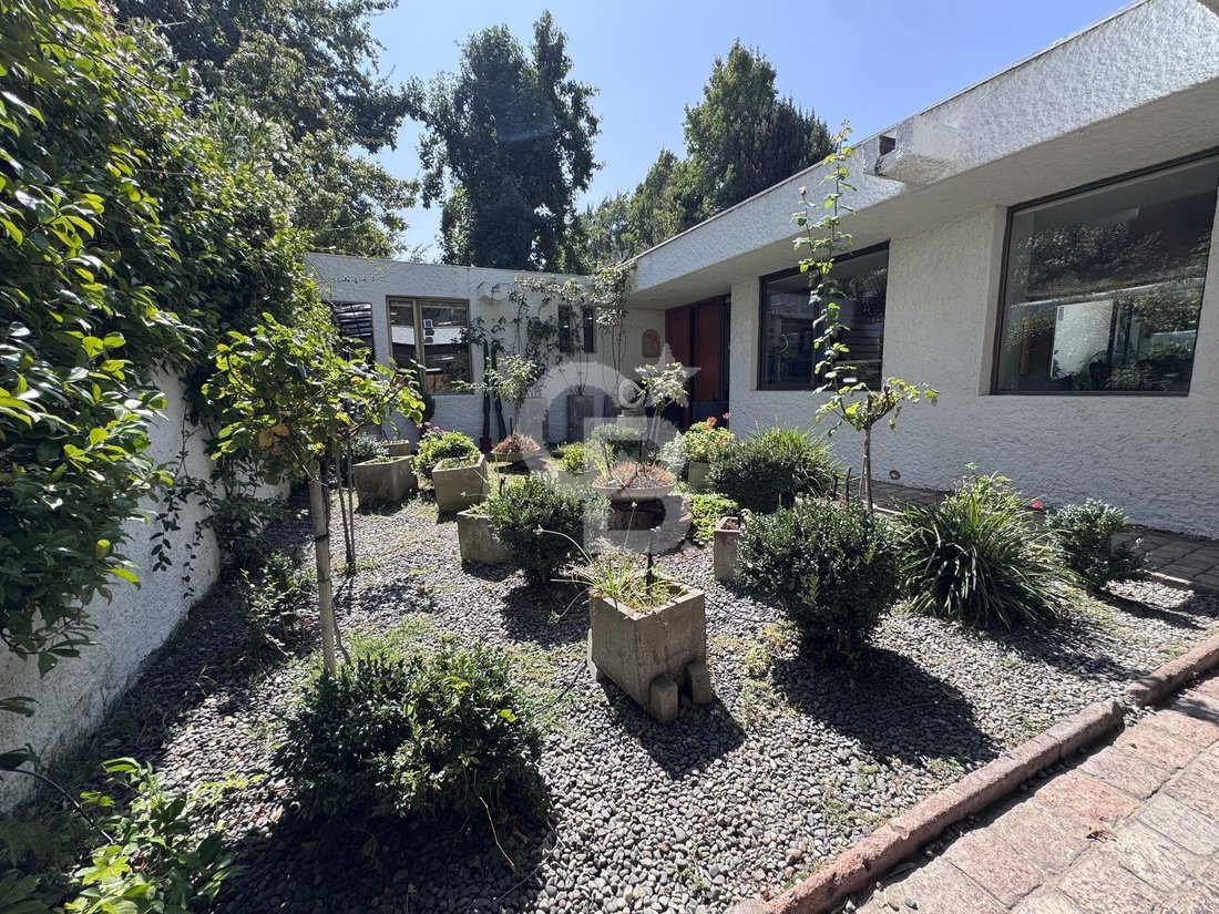 House in Lo Barnechea, Santiago Metropolitan Region, Chile 2 - 17458625