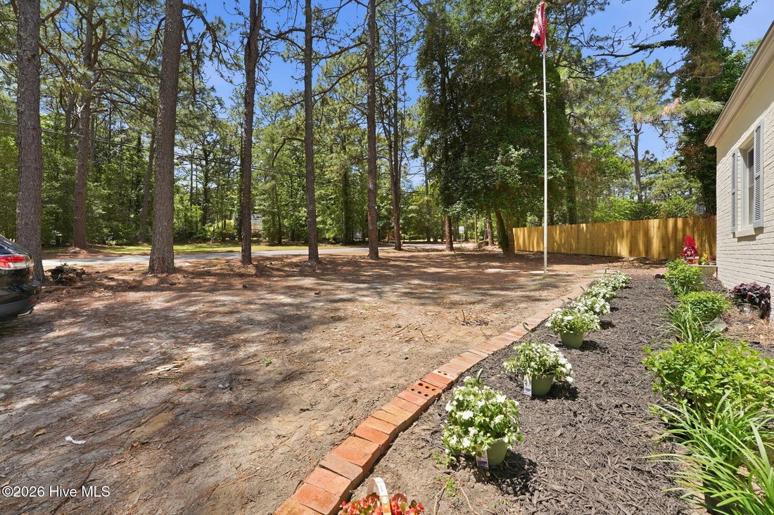 House in Southern Pines, North Carolina, United States 4 - 17933442