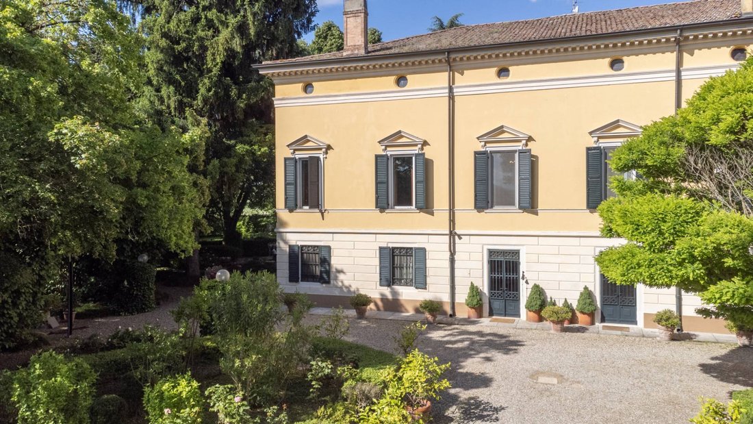 Villa in Tre Olmi - Lesignana - Villanova, Modena, Emilia-Romagna 1 - 17936130