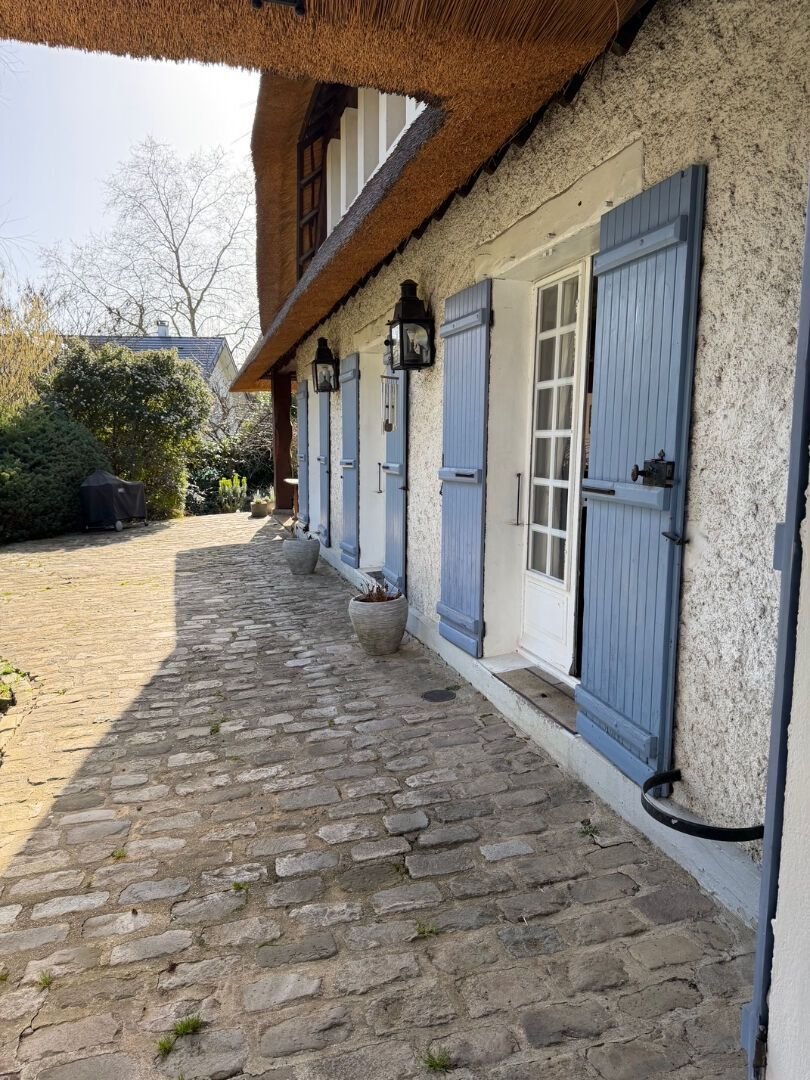 House in Gressets-Centre-Garenne-Bechevet, La Celle-Saint-Cloud, France 4 - 17486978