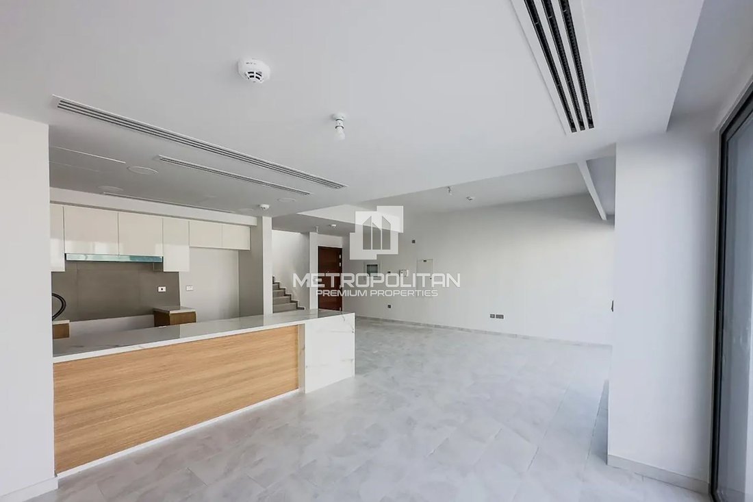 Townhouse in Wadi Al Safa 5, Wadi Al Safa, Dubai 1 - 17669470