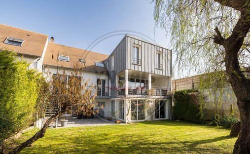 House in Clairieres, Verneuil-sur-Seine, France 1