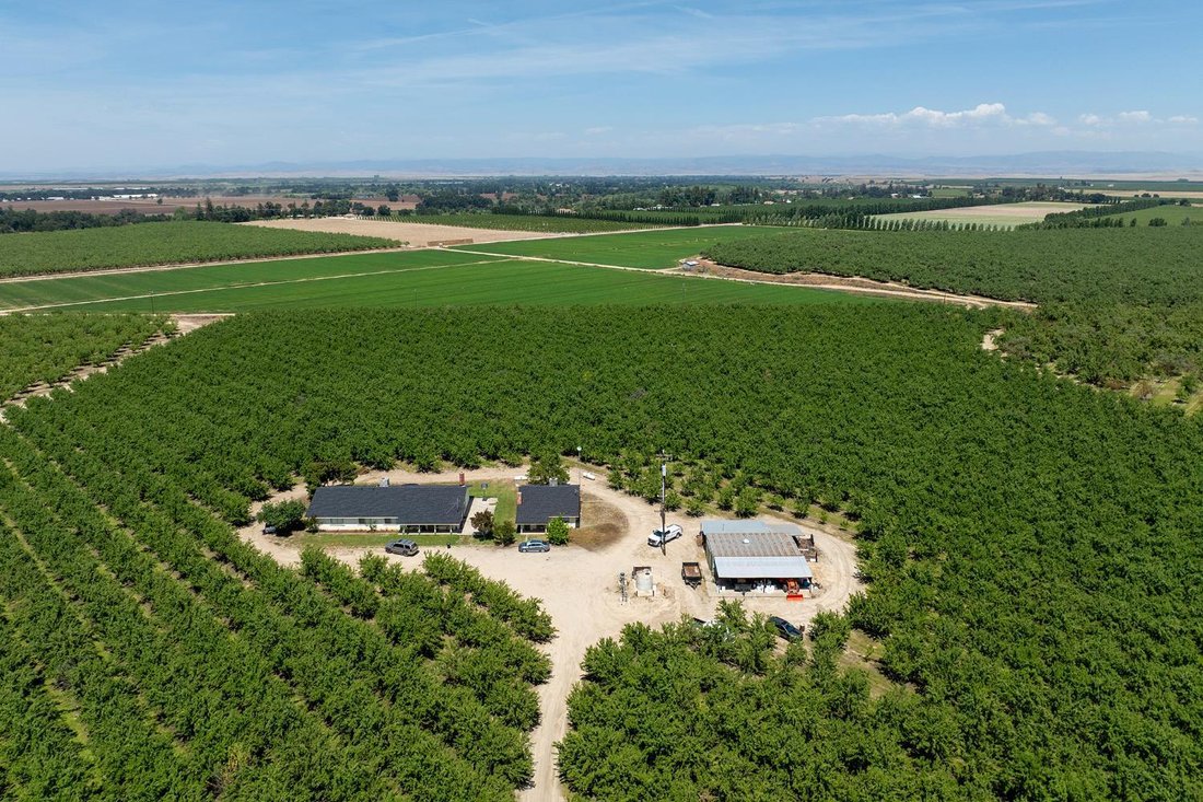 House in Winton, California, United States 3 - 17935145