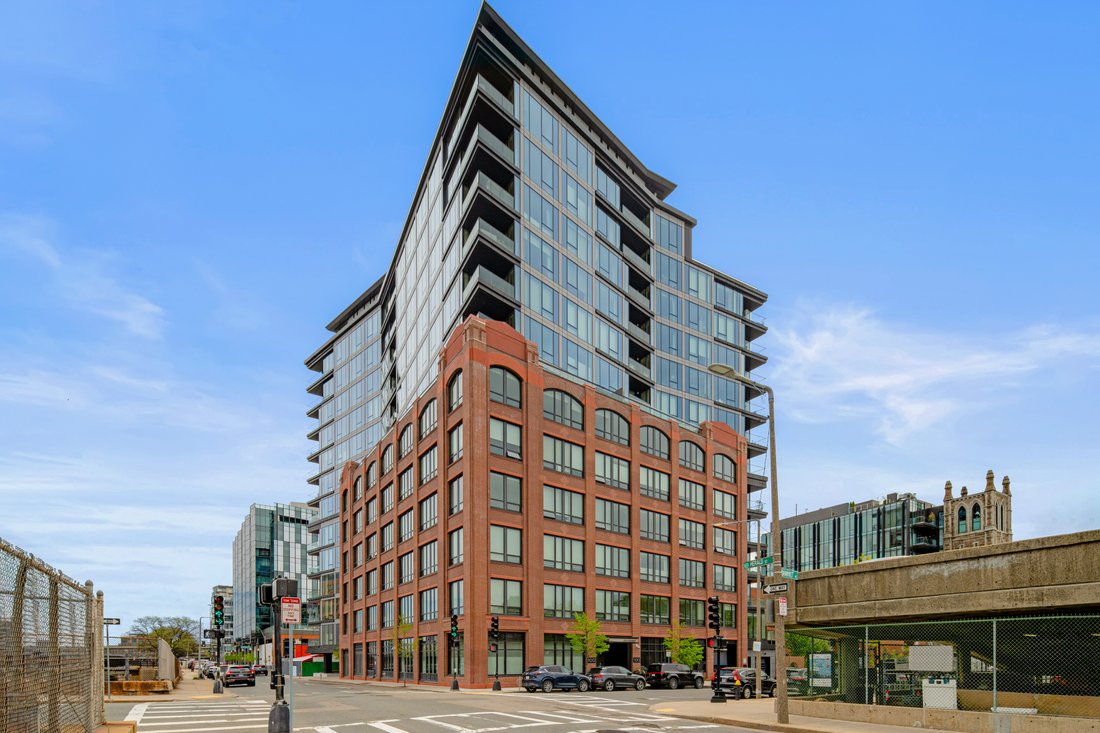 Condo in Boston, Massachusetts, United States 2 - 17929501