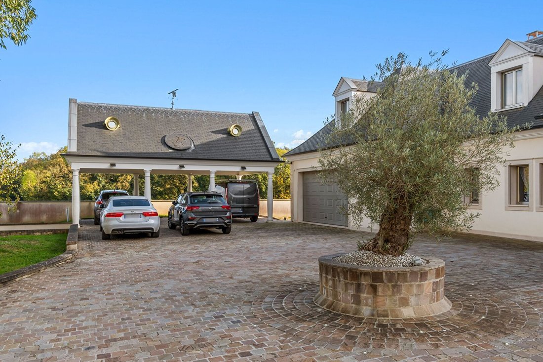 Villa in Breval, Ile-de-France, France 3 - 16066217