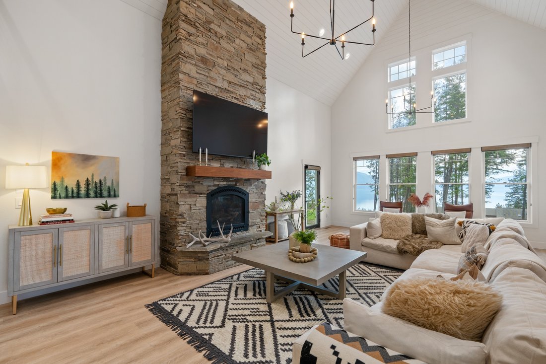 House in Hope, Idaho, United States 4 - 17929683
