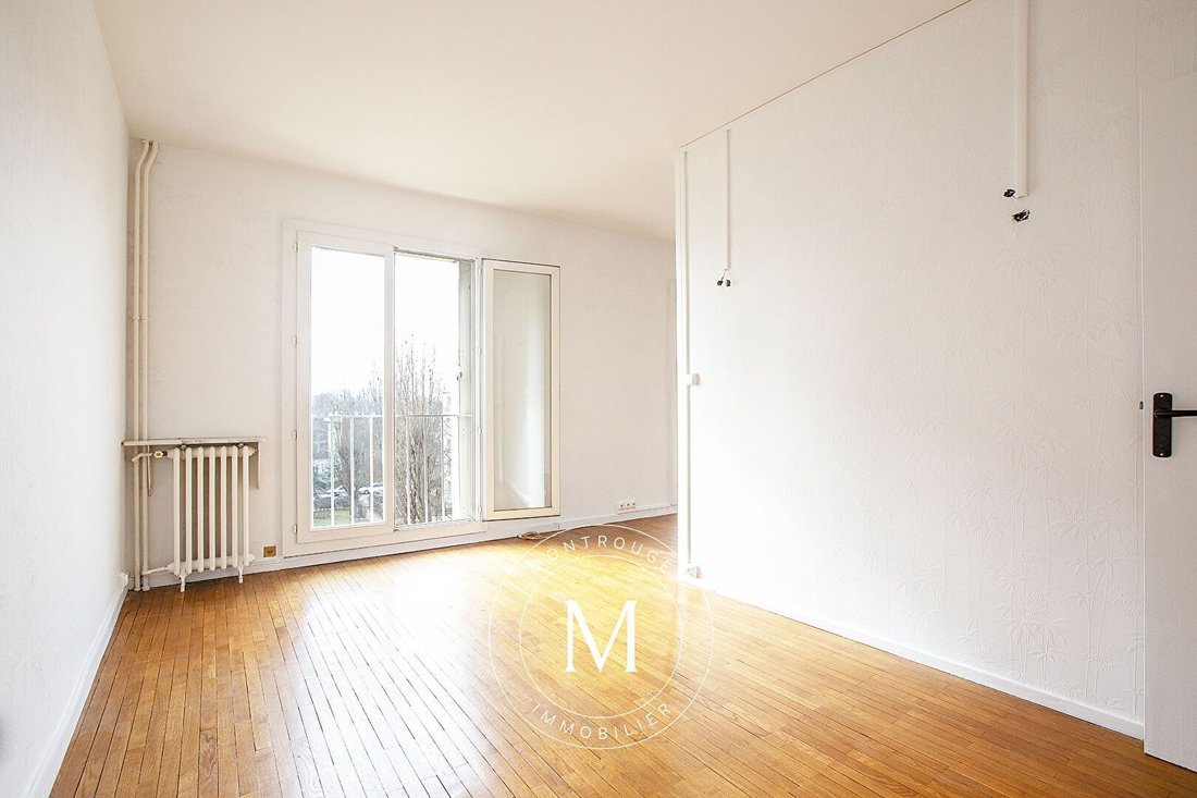 Apartment in Montrouge, Ile-de-France, France 4 - 16074053