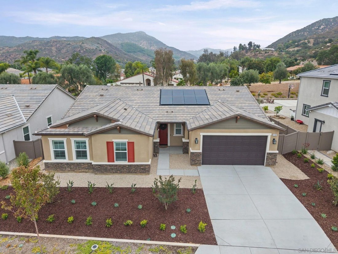 House in Escondido, California, United States 1 - 17934831