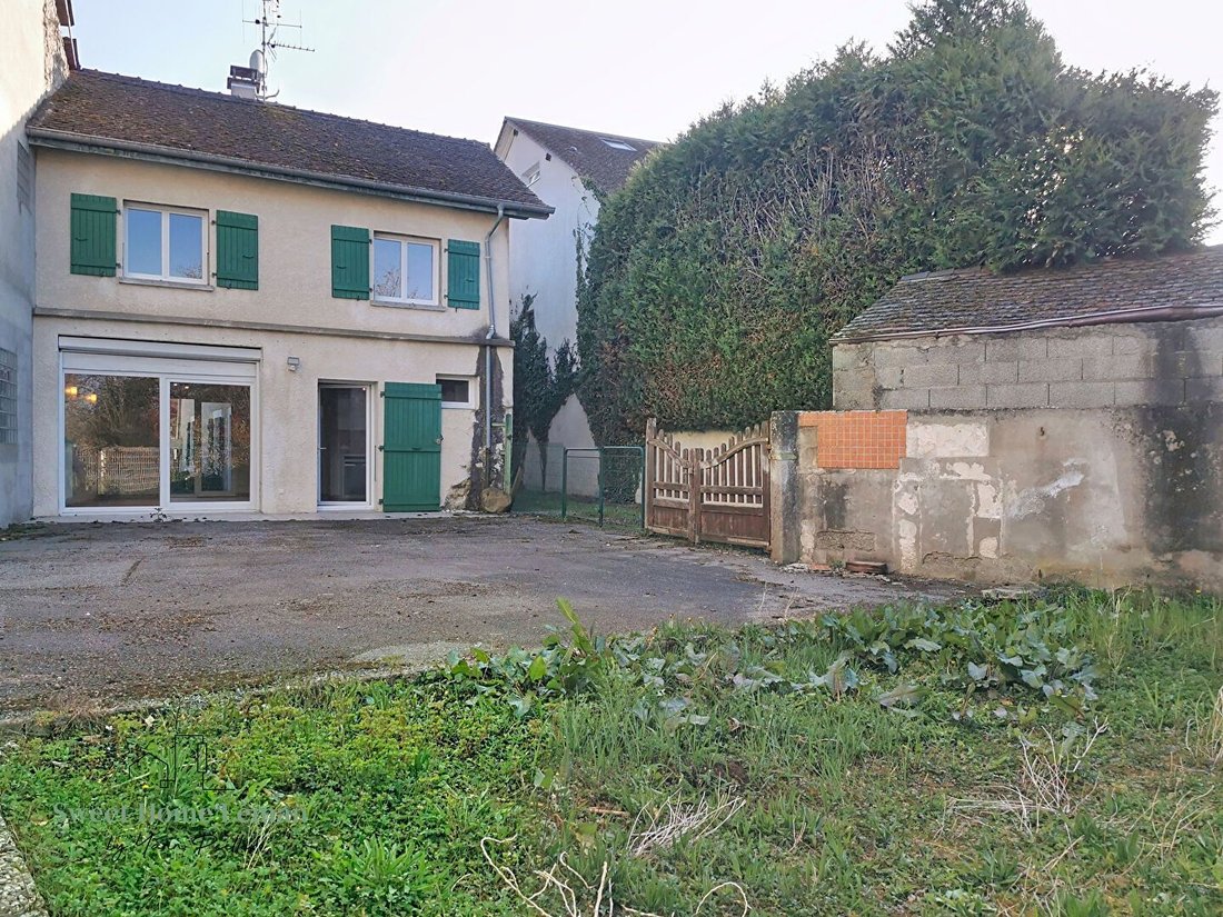 House in Veigy-Foncenex, Auvergne-Rhône-Alpes, France 2 - 17612241