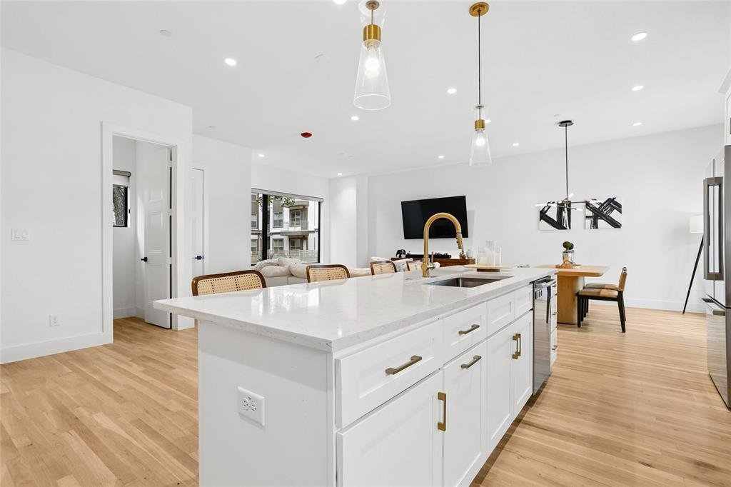 Condo in Dallas, Texas, United States 4 - 17928680