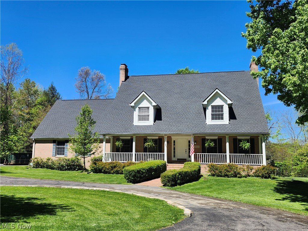 House in Geneva, Ohio, United States 1 - 17932756