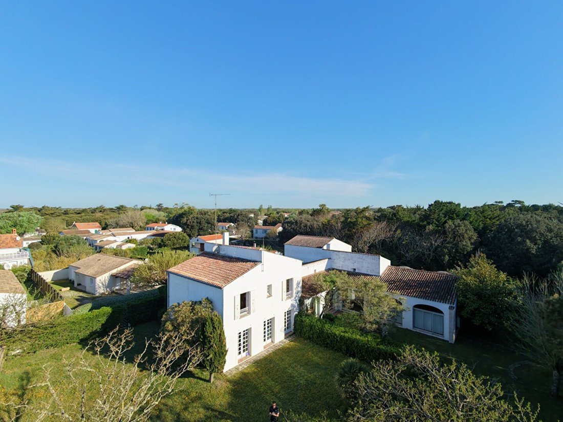 House in Dolus-d'Oleron, Nouvelle-Aquitaine, France 3 - 17505626