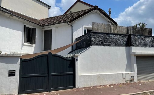 House in Centre Ville, Rueil-Malmaison, France 1