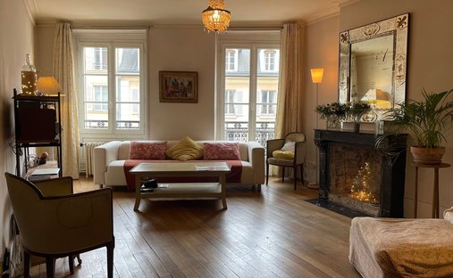 Appartement à Domaine National du Château, Versailles, France 1