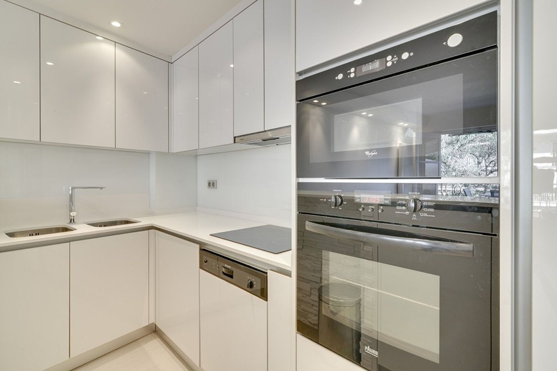 Apartment in Cannes, Provence-Alpes-Côte d'Azur, France 4 - 15837213