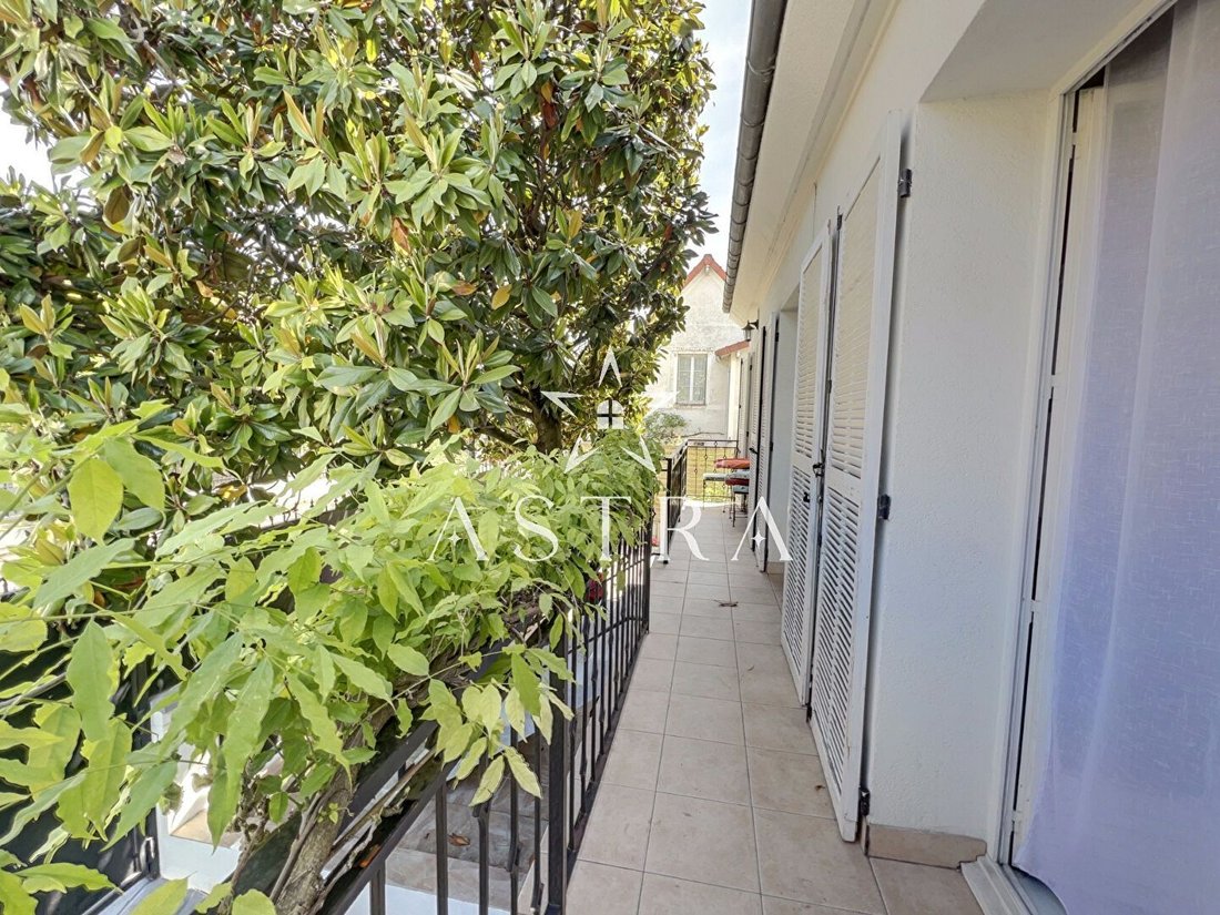 House in Antony, Ile-de-France, France 5 - 17703839