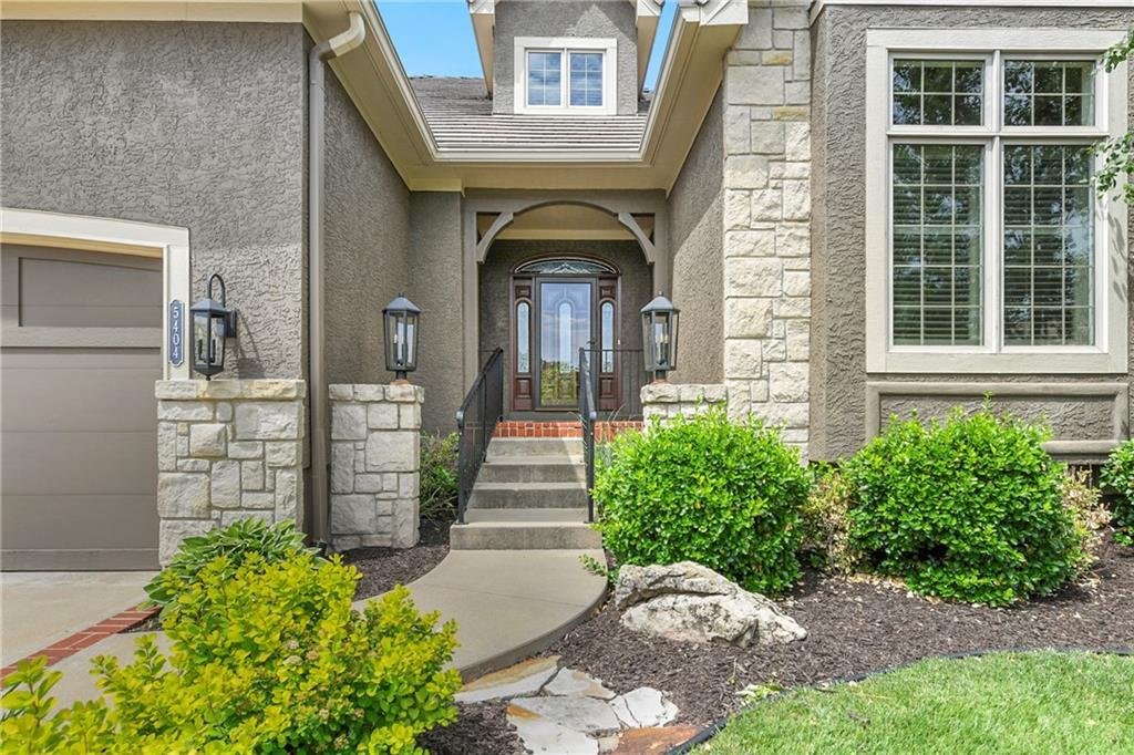 House in Leawood, Kansas, United States 4 - 17927314