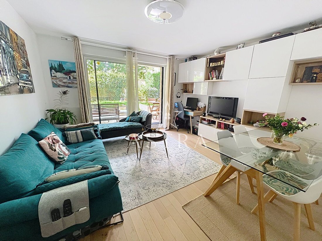 Apartment in Houssières, Châtenay-Malabry, France 1 - 17155051