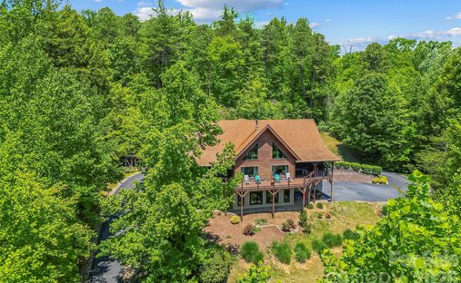 House in Zirconia, North Carolina, United States 1