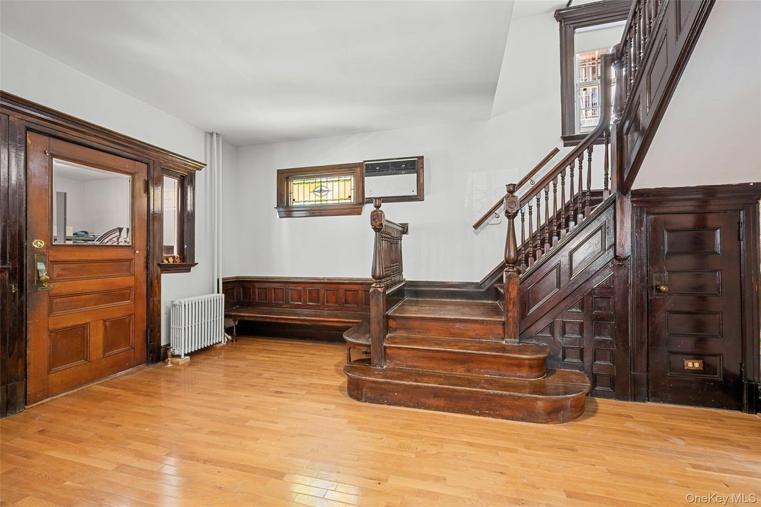 House in New York, New York, United States 2 - 17928763