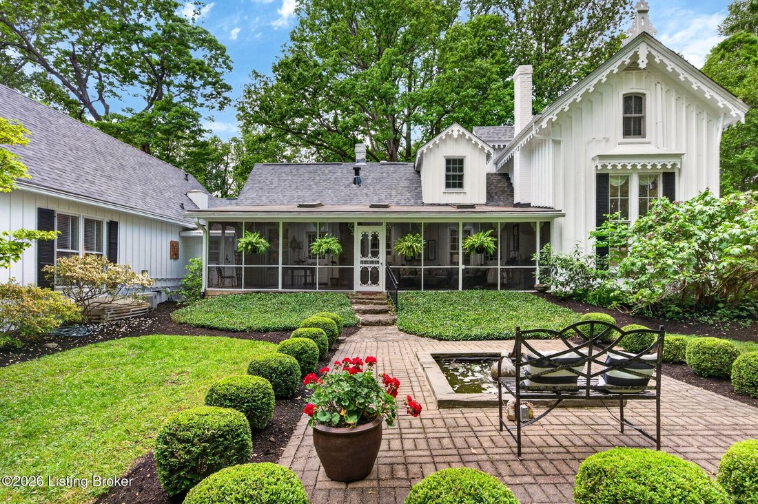 House in Pewee Valley, Kentucky, United States 4 - 17938441