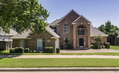 House in Lewisville, Texas, United States 1