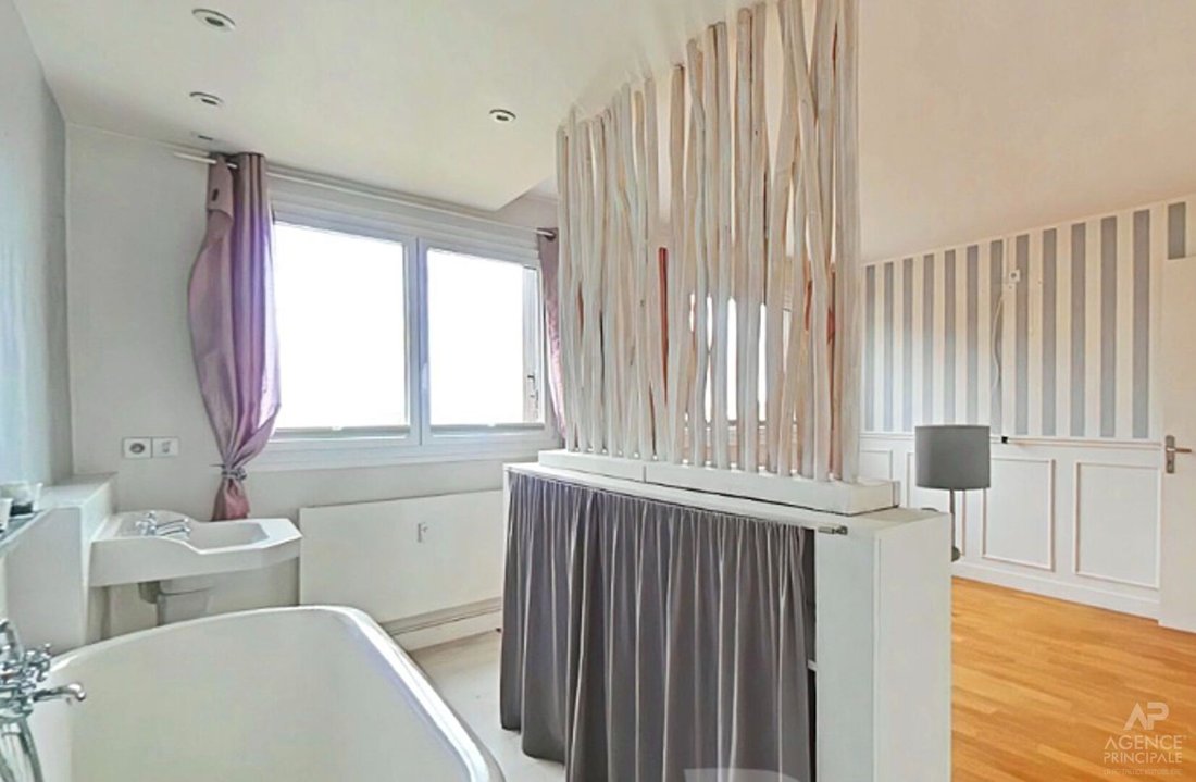 Apartment in Centre Ville, Rueil-Malmaison, France 5 - 17360878
