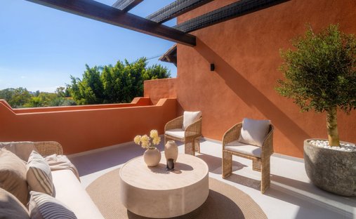 Penthouse in Puerto Banus, Marbella, Spain 1