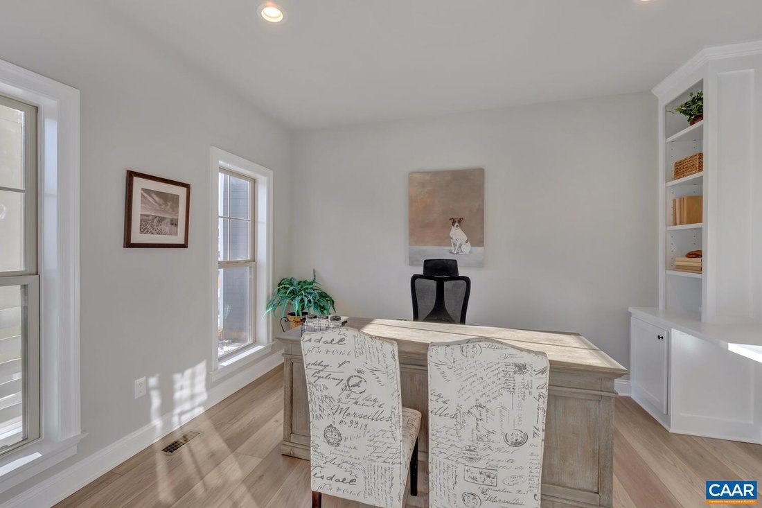 House in Charlottesville, Virginia, United States 4 - 17928590
