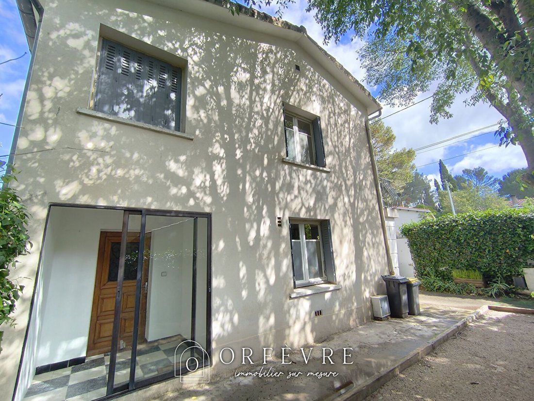 House in Centre Ville, Castries, France 3 - 17888941