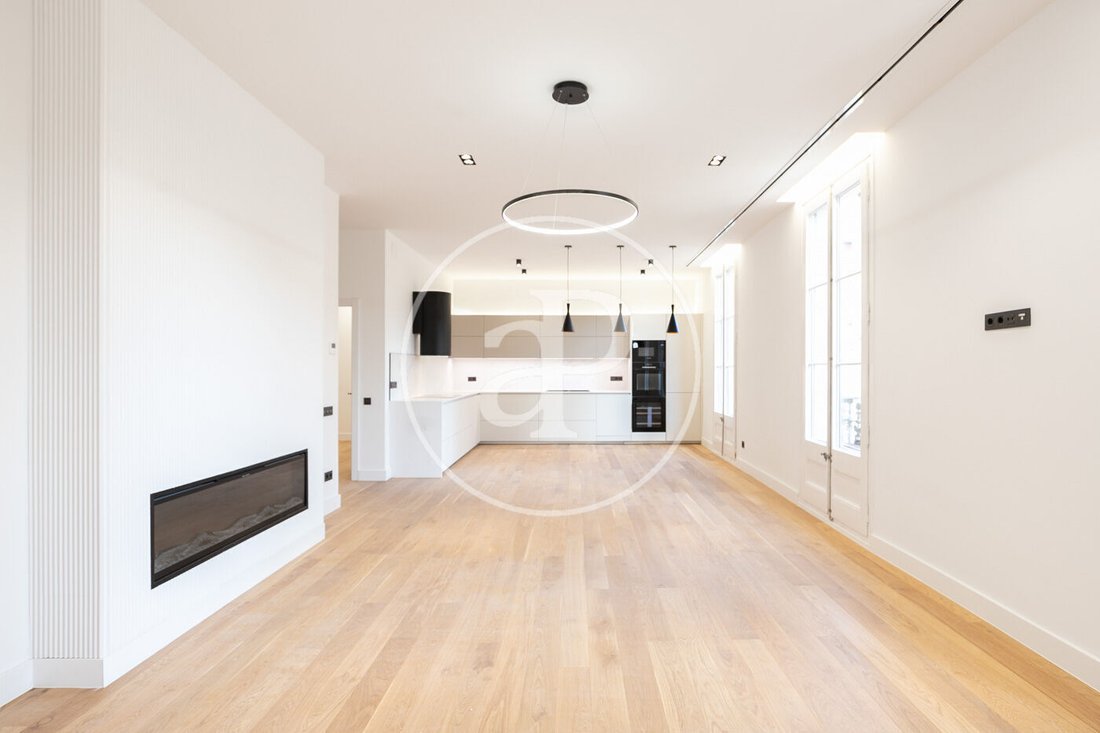 Apartment in Eixample, Barcelona, Spain 4 - 17937643