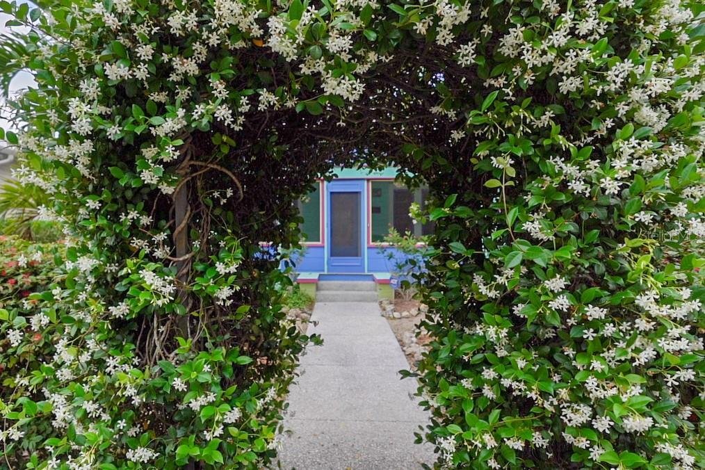 House in Sarasota, Florida, United States 3 - 17928952