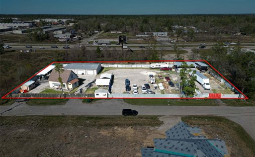 House in Conroe, Texas, United States 1