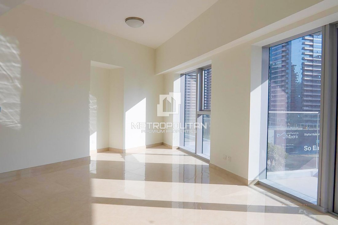 Apartment in Downtown Dubai, Dubai, United Arab Emirates 2 - 17930699