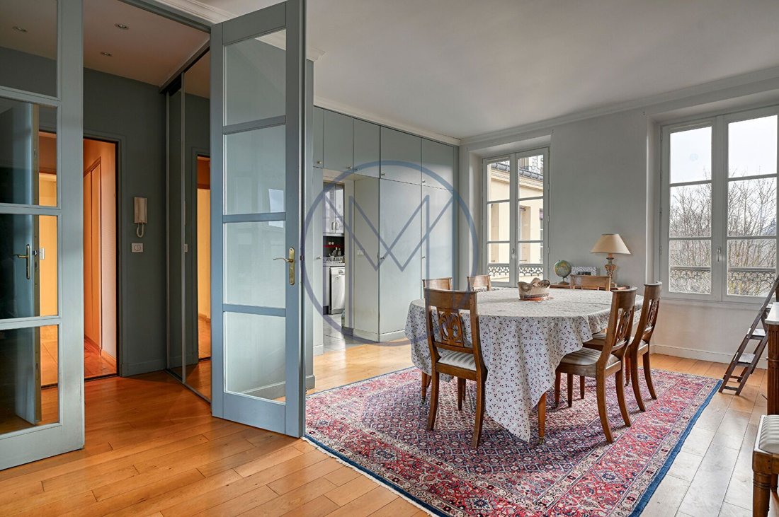 Apartment in Domaine National du Château, Versailles, France 1 - 17332044