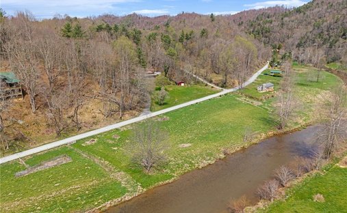 House in Valle Crucis, North Carolina, United States 1