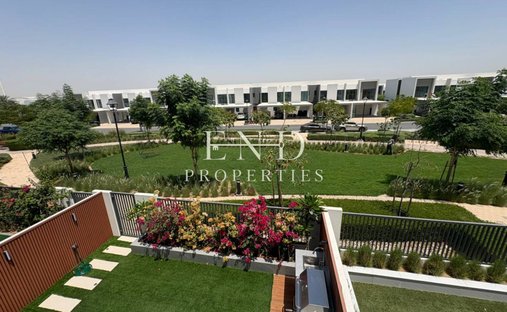 Villa en Wadi Al Safa 5, Wadi Al Safa, Dubái 1