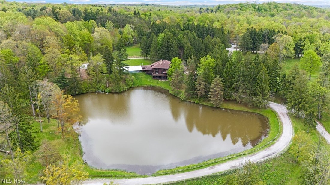 House in Chardon, Ohio, United States 4 - 17937156