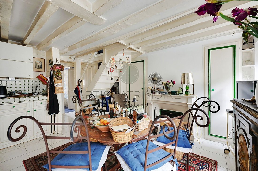 Apartment in Odéon, Paris 6e Arrondissement, Paris 3 - 17063923
