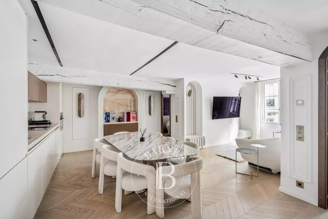 Apartment in Paris 6e Arrondissement, Paris, France 1 - 17930543