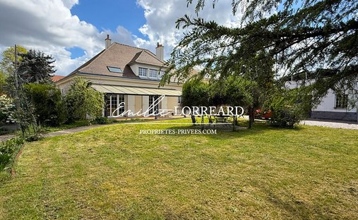 Villa in Gazonfier-Espal, Le Mans, France 1