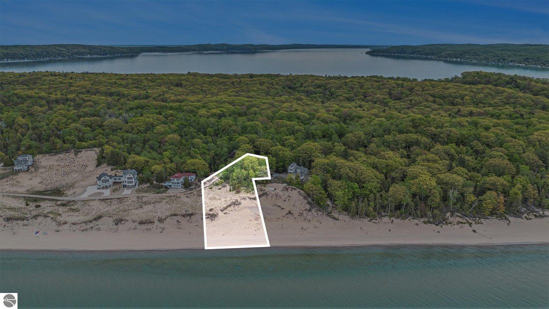 Land in Frankfort, Michigan, United States 2 - 17935047