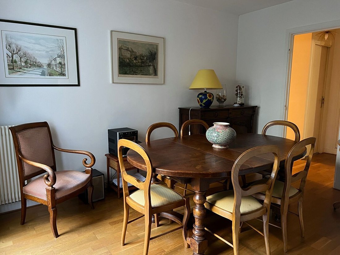 Apartment in Domaine National du Château, Versailles, France 2 - 16411178