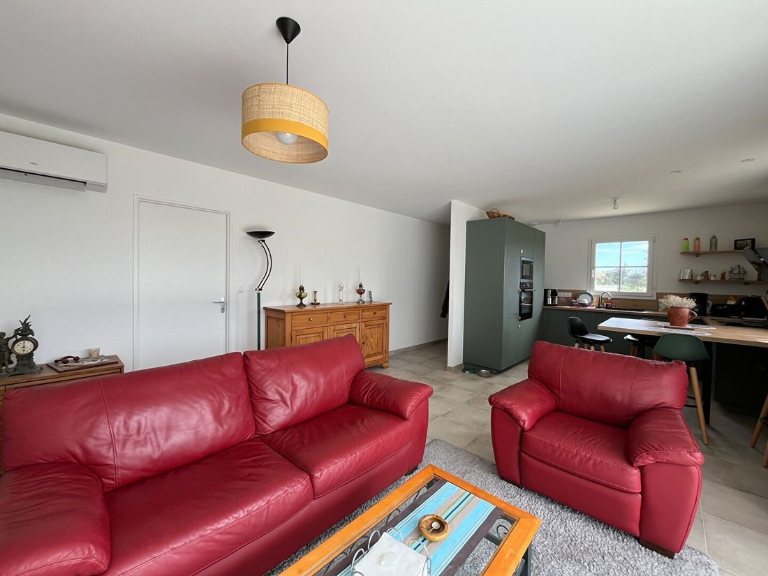 House in Saint-Denis-d'Oleron, Nouvelle-Aquitaine, France 5 - 17537510