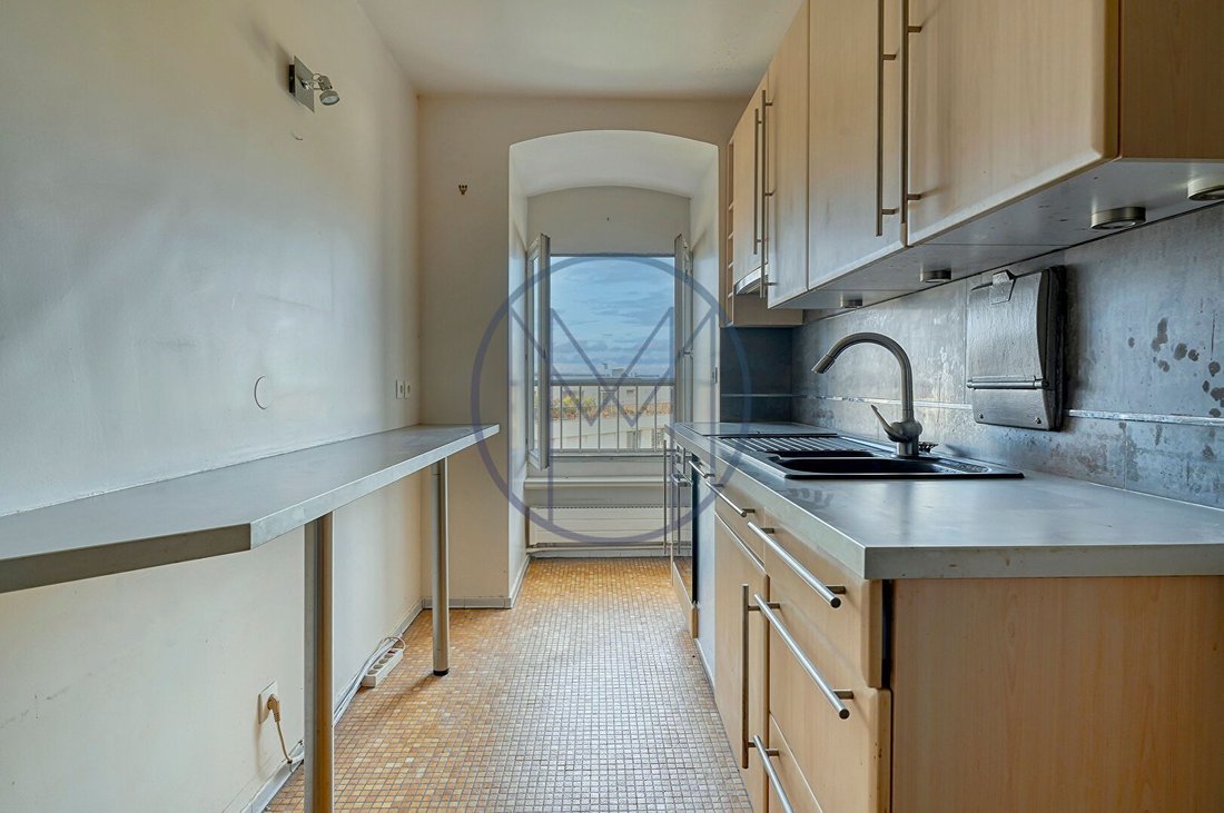 Apartment in Domaine National du Château, Versailles, France 5 - 17381343