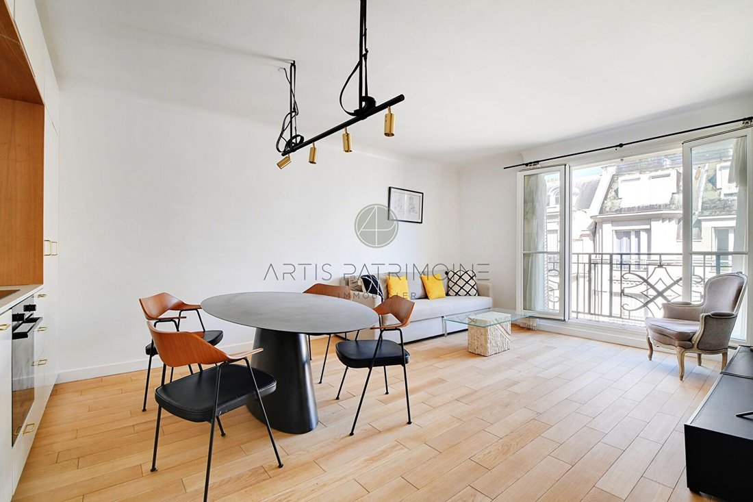 Apartment in Pereire-Malesherbes, Paris 17e Arrondissement, Paris 3 - 16141475