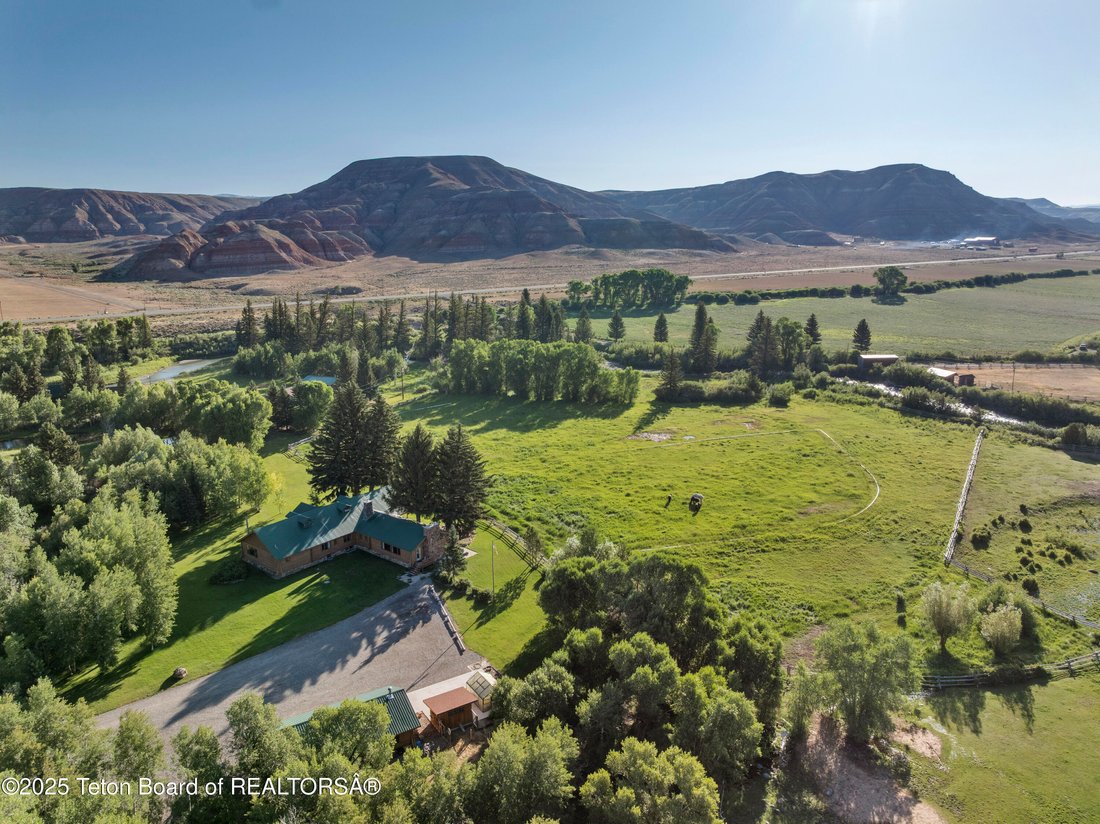 House in Dubois, Wyoming, United States 5 - 17934845